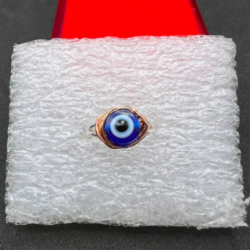 Evil eye silver ring - size 6
